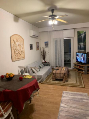 LAOKOON-ΛΑΟΚΟΩΝ Apartment, Very spacious with Balkony, Alexandroupolis